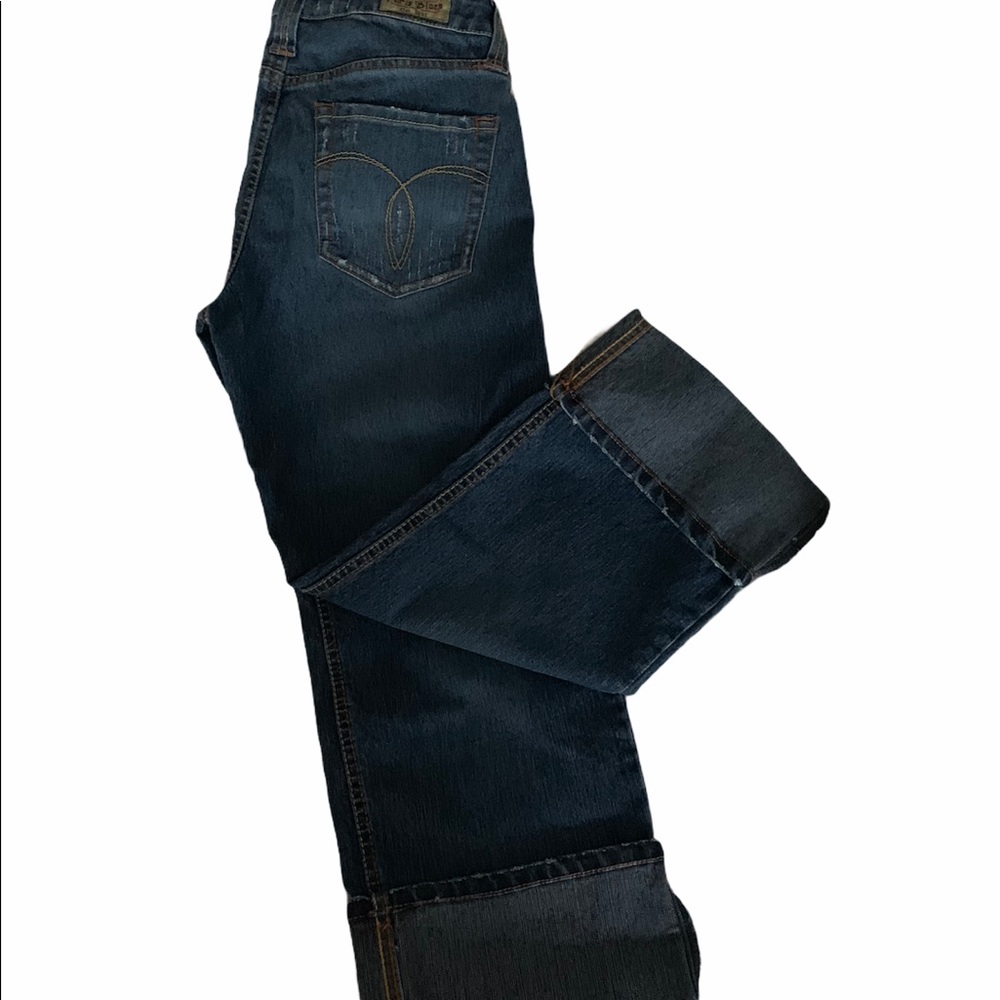 NWOT Paris Blues  Cropped Cuffed Jeans